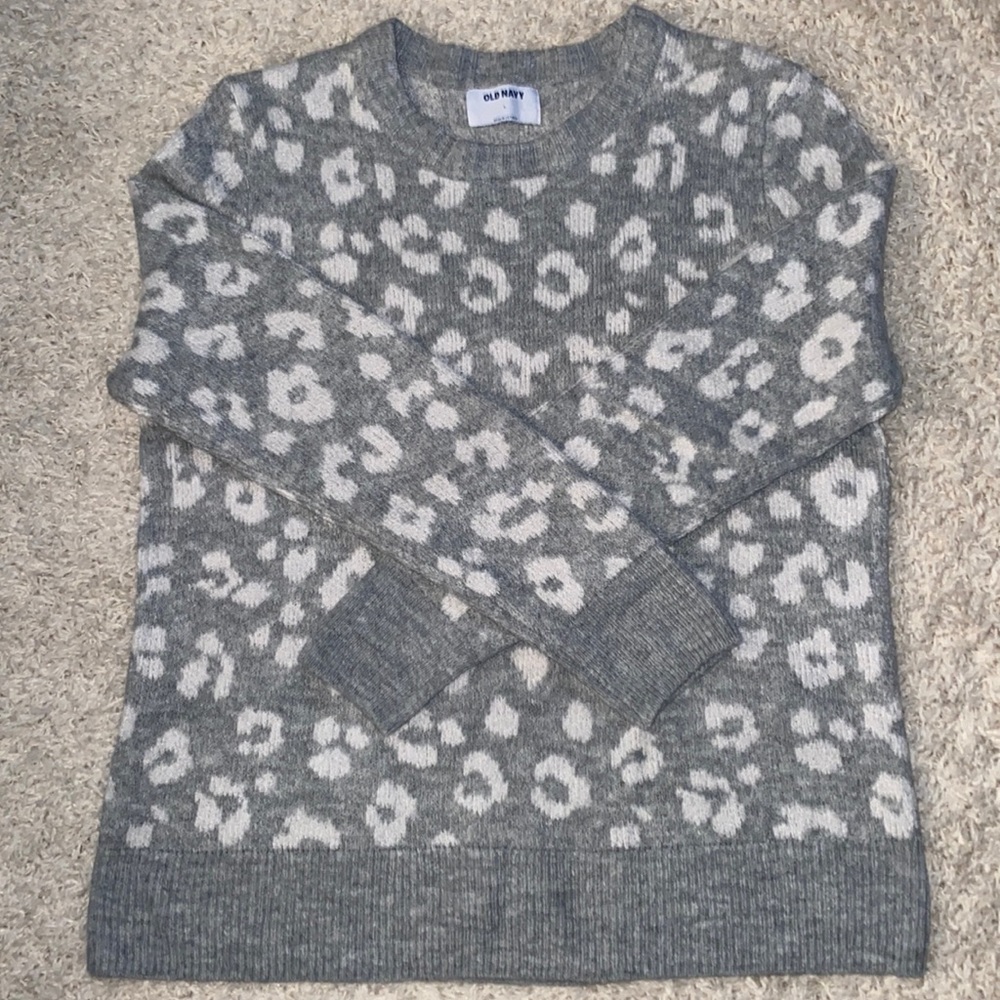 Old Navy Sweater